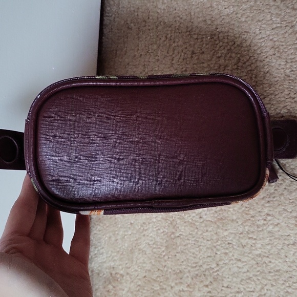 NWT! Floral Burgundy Dropp Kit/Toiletry Bag/Makeup Bag! - Picture 12 of 16